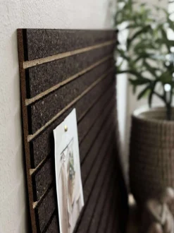 VIAMAJA Korkplader<Korkplade med panel effekt NEW Dark - Støjdæmpende