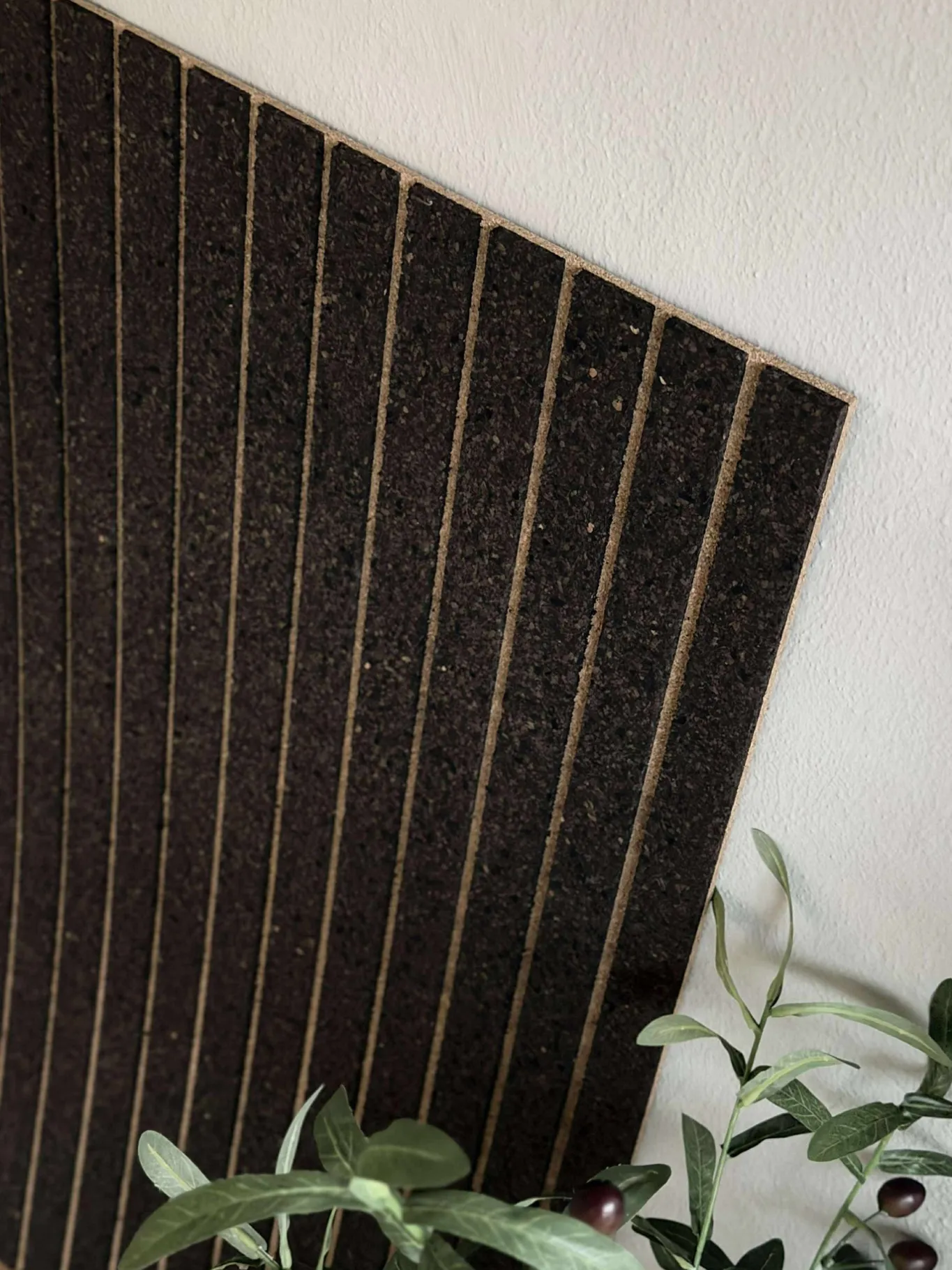 VIAMAJA Korkplader<Korkplade med panel effekt NEW Dark - Støjdæmpende