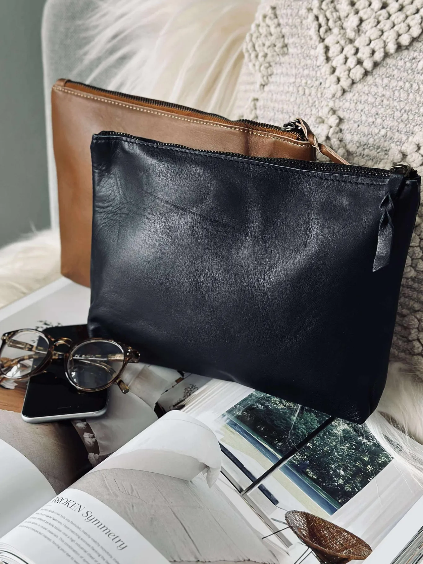 VIAMAJA Clutch|Toilettasker<Kosmetikpung / Clutch - Black leather
