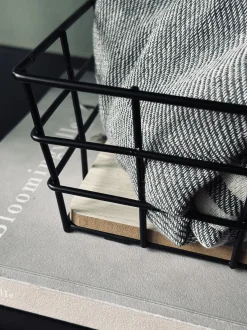 VIAMAJA Kreativ Opbevaring<Kurv med sort metal – Firkantet