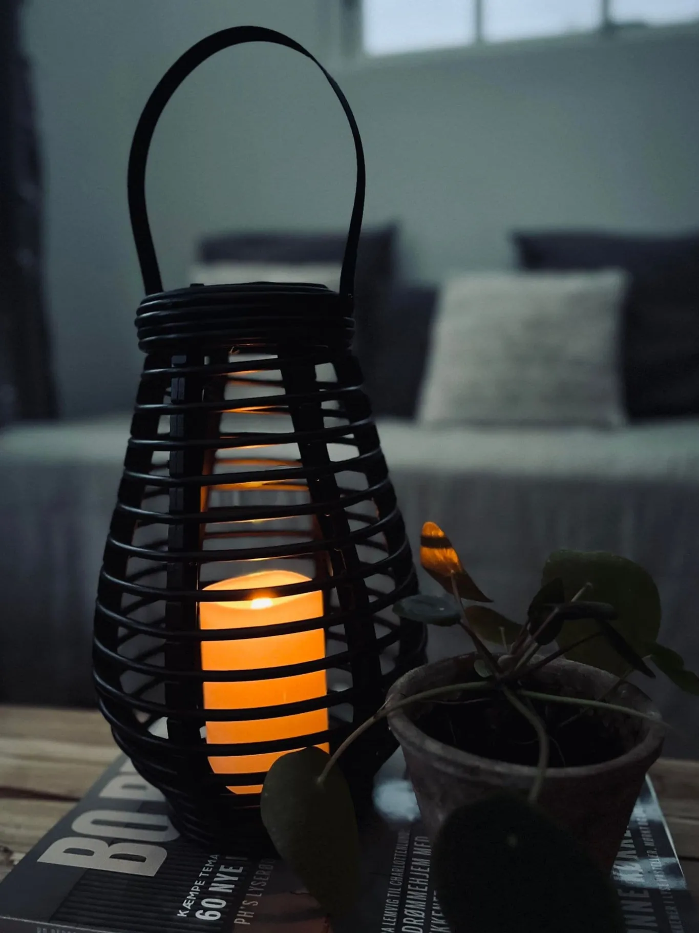 VIAMAJA Lys Og Led|Udendørs Led<Lanterne med solceller - BLACK VIXA
