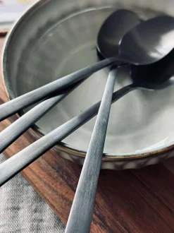 VIAMAJA Bestik Og Køkkenredskaber<Latte Skeer black - 4 stk Rustfrit stål
