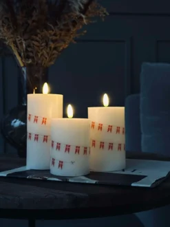 VIAMAJA Lys Og Led|Led Bloklys<LED bloklys med flag – Sæt med 3 stk og fjernbetjening