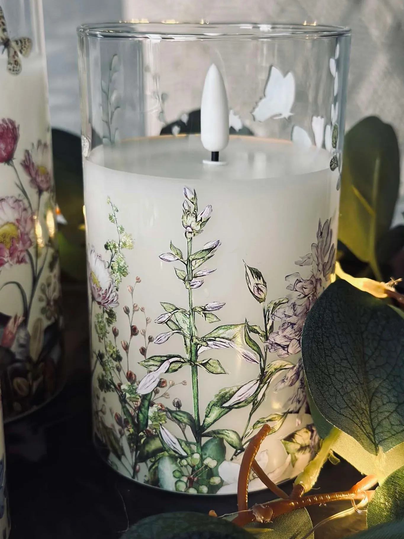 VIAMAJA Lys Og Led|Led Bloklys<LED FLORA Cylinder – Sæt med 3 stk og fjernbetjening