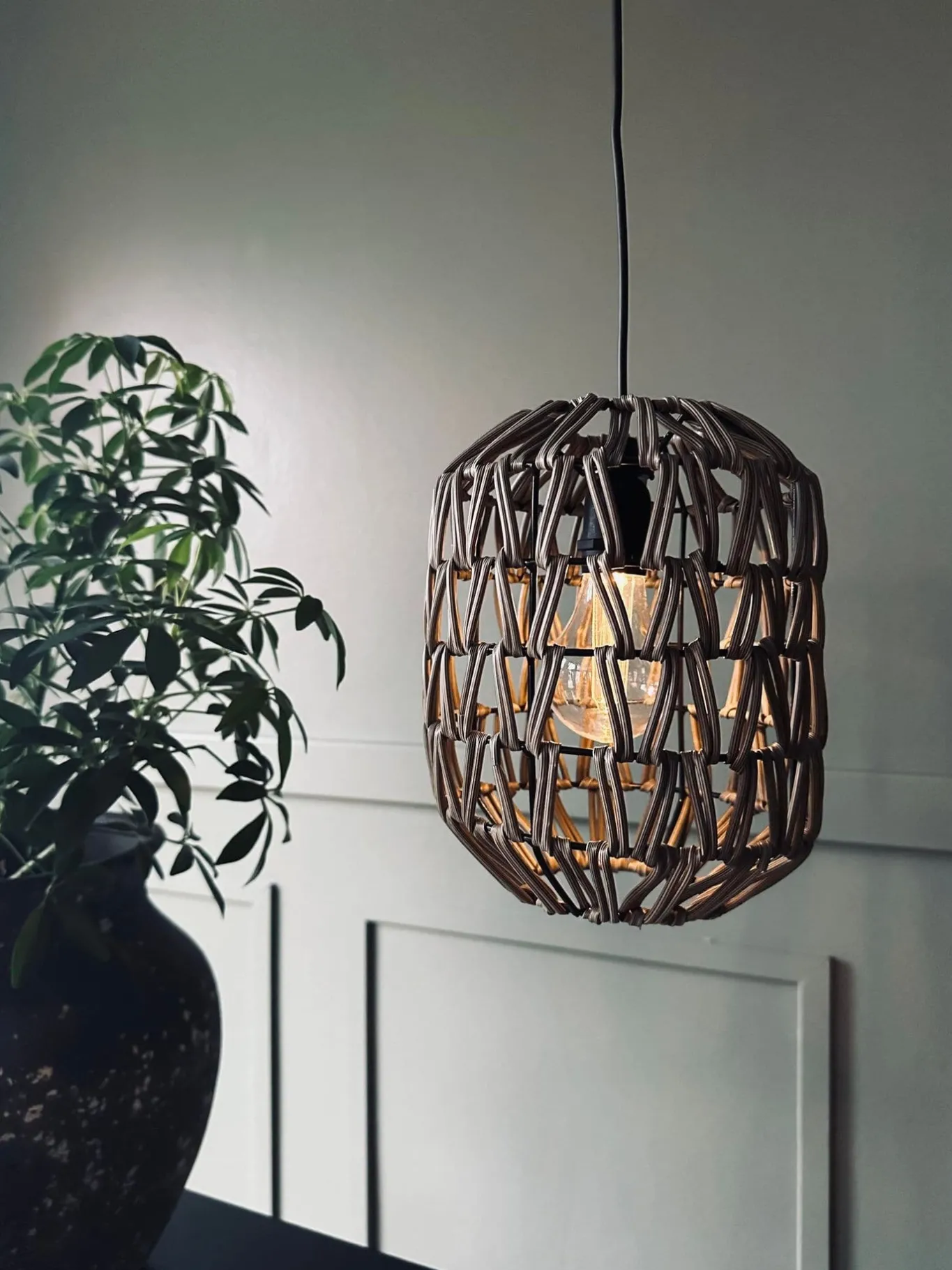 VIAMAJA Lys Og Led|Udendørs Led<LED lampe til batterier m. Timerfunktion – Godkendt til inde / ude