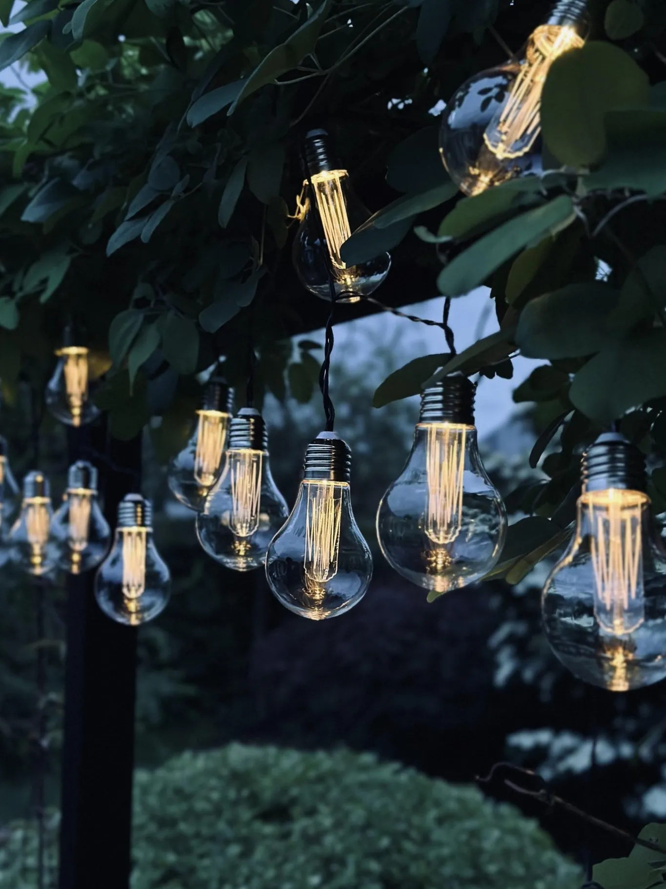 VIAMAJA Lys Og Led|Udendørs Led<LED Lyskæde med solceller - Udendørs med 10 pære