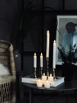 VIAMAJA Lys Og Led|Led Fyrfadslys<LED Lyspakke med 8 dele - Hvid