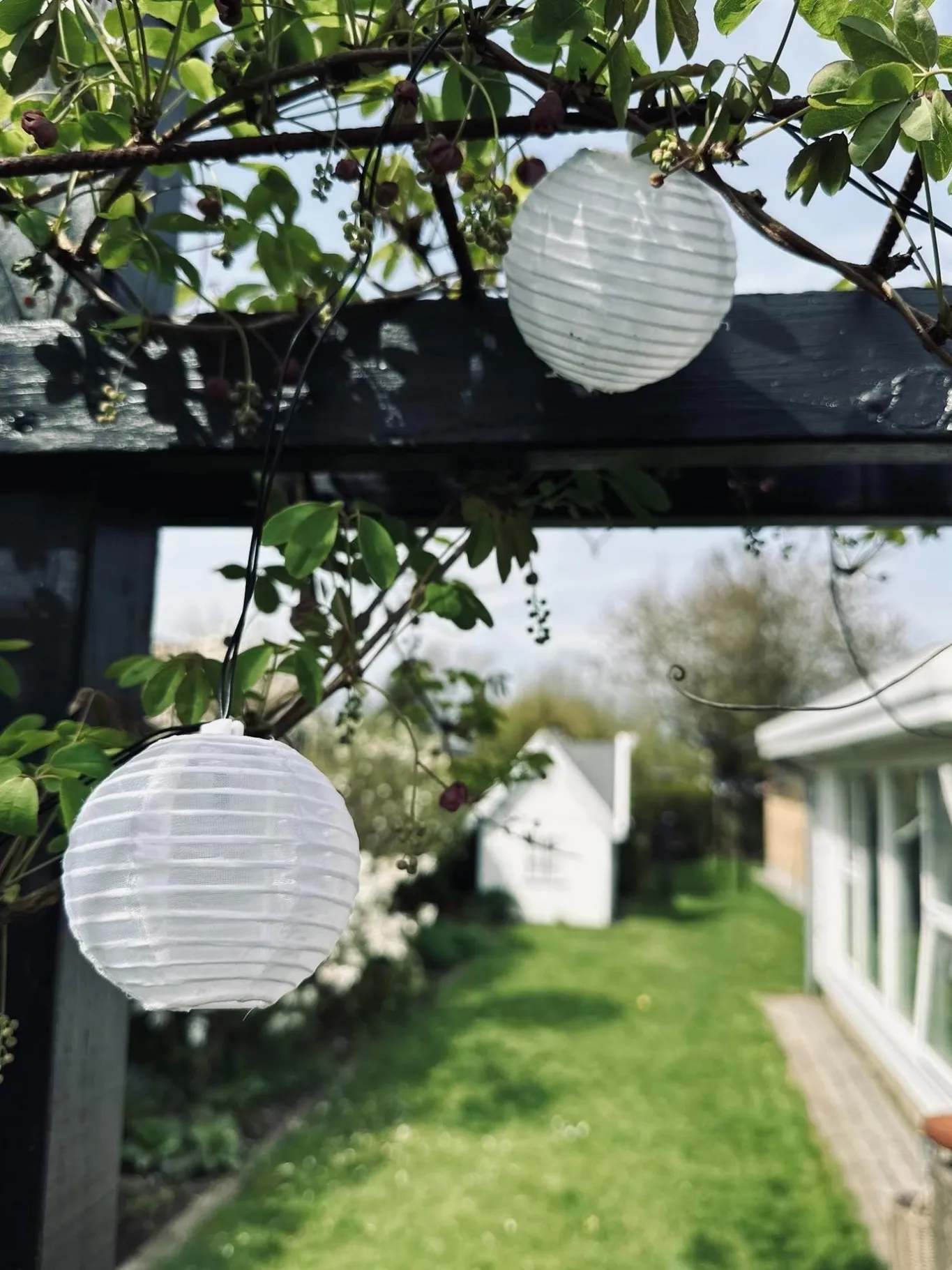 VIAMAJA Lys Og Led|Udendørs Led<Led solcelle lyskæde, 10 hvide kugler