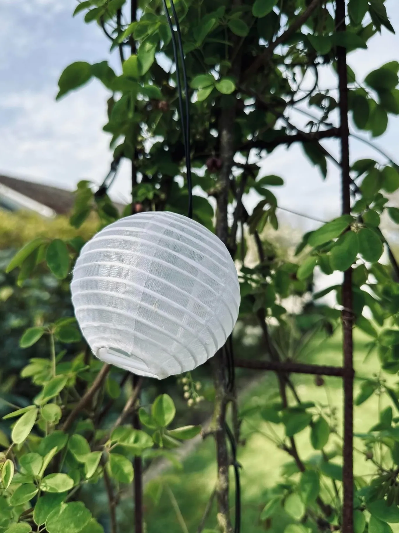 VIAMAJA Lys Og Led|Udendørs Led<Led solcelle lyskæde, 10 hvide kugler