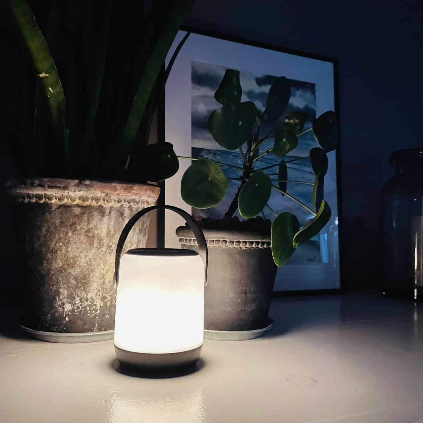 VIAMAJA Lys Og Led|Udendørs Led<LED touch lanterne med strop