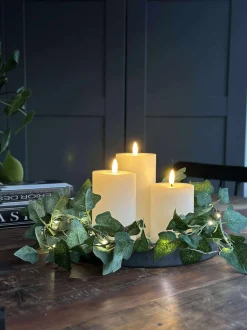VIAMAJA Lys Og Led|Blomster<Lyskæde med grønne efeublade - 290cm
