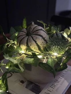 VIAMAJA Lys Og Led|Blomster<Lyskæde med grønne efeublade - 290cm