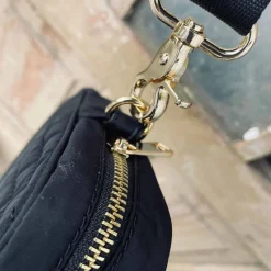 VIAMAJA Mobiltasker<Mobiltaske - BLACK Recycle kollektion af plasticflasker