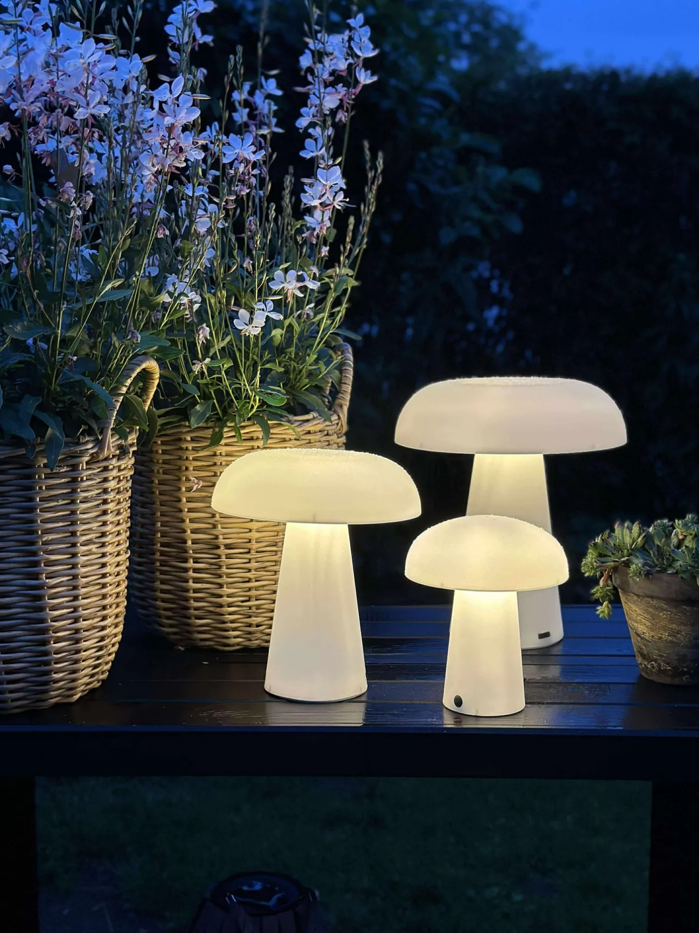 VIAMAJA Lamper|Mushroom Lamper<Mushroom genopladelig - XL