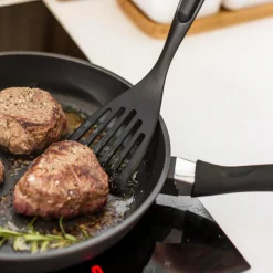 VIAMAJA Bestik Og Køkkenredskaber<Palet med huller