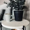 VIAMAJA Urtepotter|Interiør<Potte i beton look - Mellem