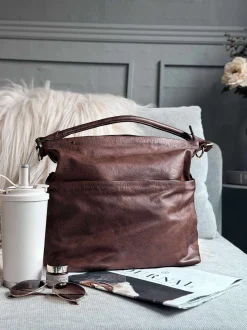 VIAMAJA Cross Body<Rummelig skuldertaske i flot skindkvalitet - Brandy