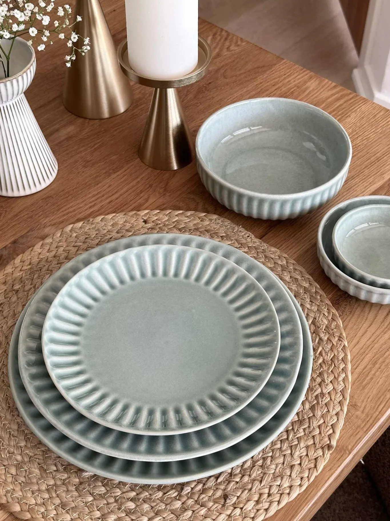 VIAMAJA Porcelæn Og Stentøj|Skåle Og Tallerkener<Skål VIGA strib stentøj - Mint flere størrelser