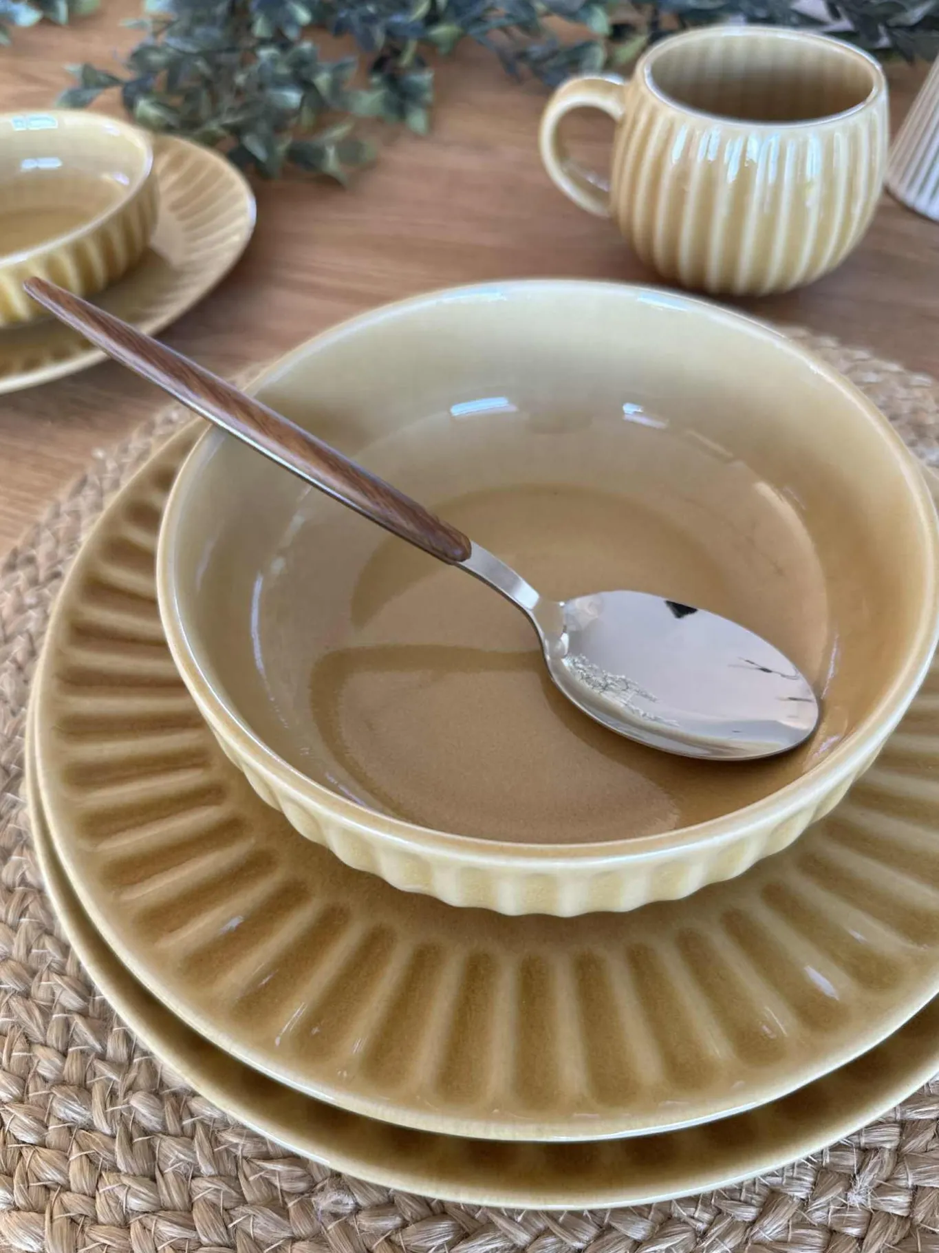 VIAMAJA Porcelæn Og Stentøj|Skåle Og Tallerkener<Skål VIGA strib stentøj - Sennep flere størrelser