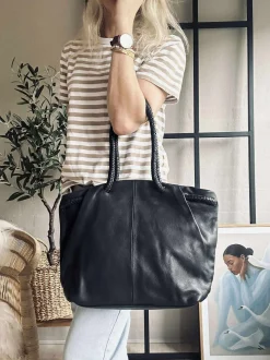 VIAMAJA Skuldertasker|Shoppere<Skuldertaske med smuk fletrem - Black