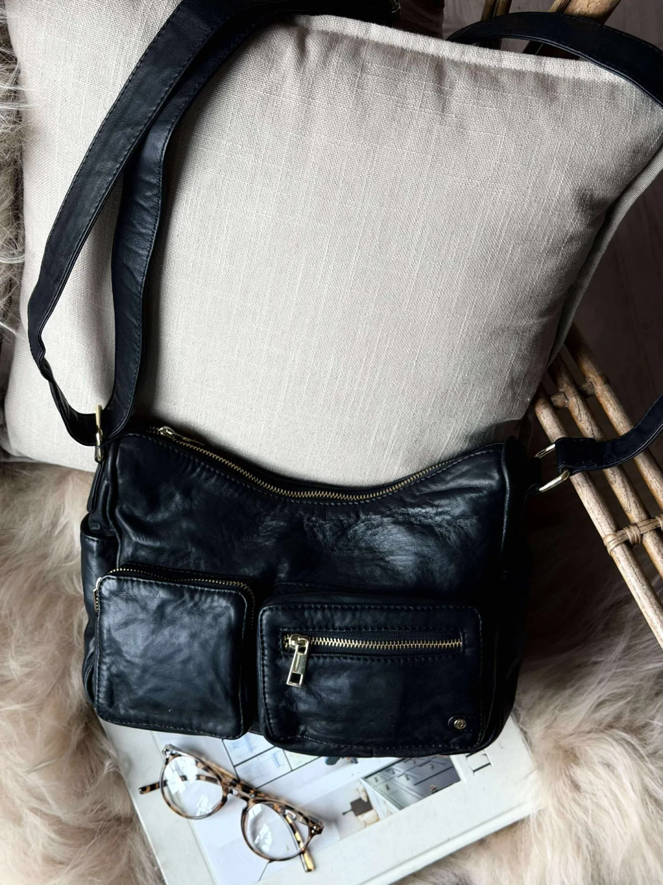 VIAMAJA Cross Body|Skuldertasker<Skuldertaske Sienna - Black gold