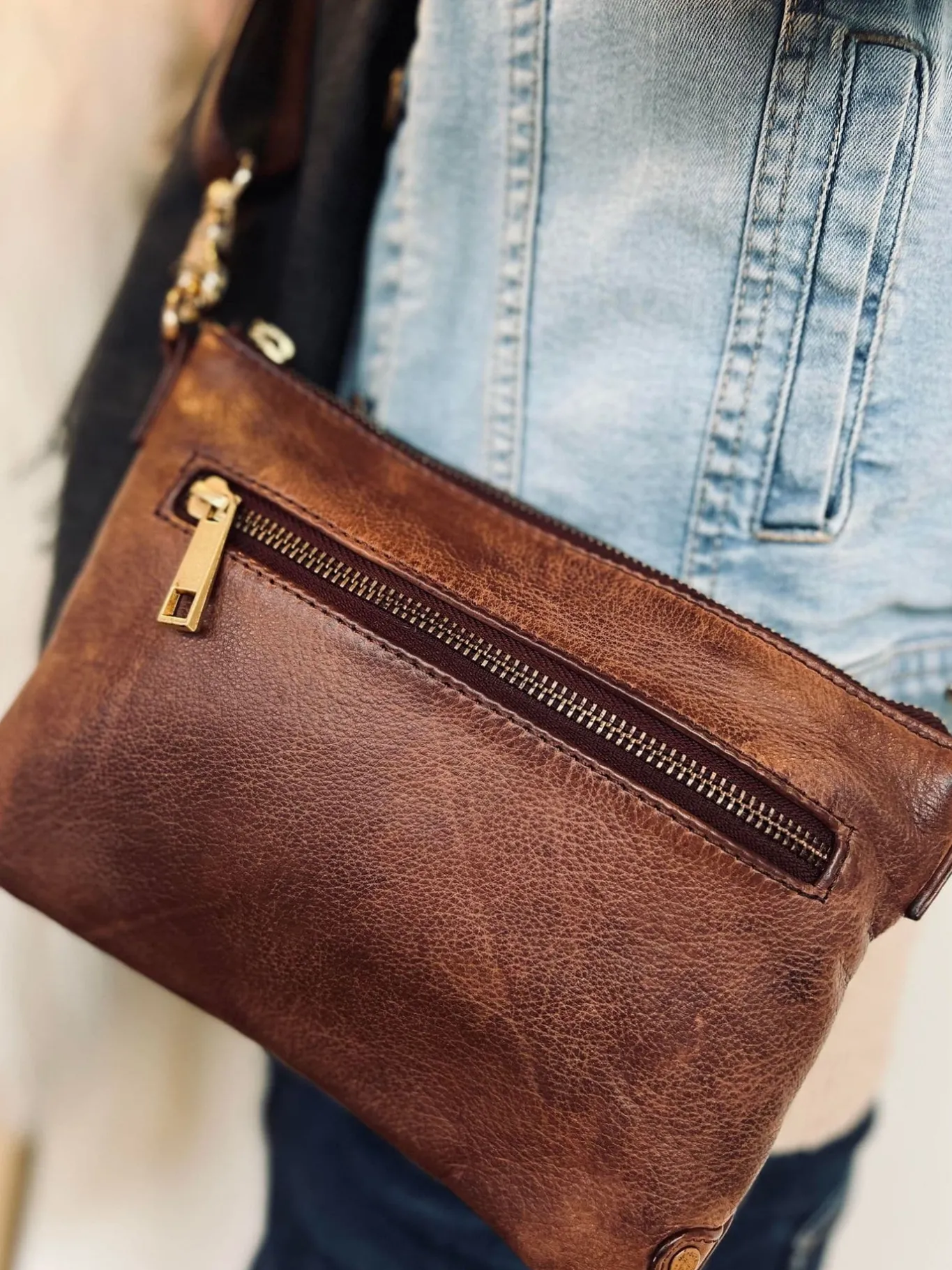 VIAMAJA Clutch|Cross Body<Smuk taske / clutch - VIGA Brandy