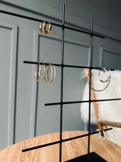 VIAMAJA Badeaccessories<Smykkestativ i sort metal