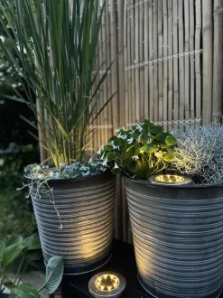 VIAMAJA Lys Og Led|Udendørs Led<Solcelle spots SILVER – Sæt med 4 stk