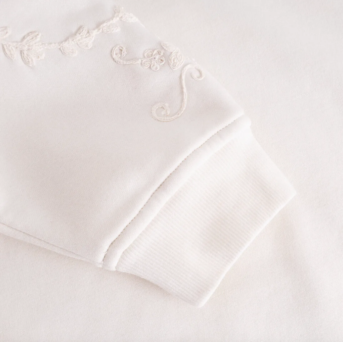 VIAMAJA Bluser<Sweatshirt med broderi - White oversize