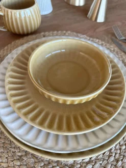 VIAMAJA Porcelæn Og Stentøj|Skåle Og Tallerkener<Tallerken VIGA Sennep - Flere størrelser