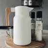 VIAMAJA Kaffe Og Te Tilbehør|Restparti<Termokande - Hvid med træhåndtag