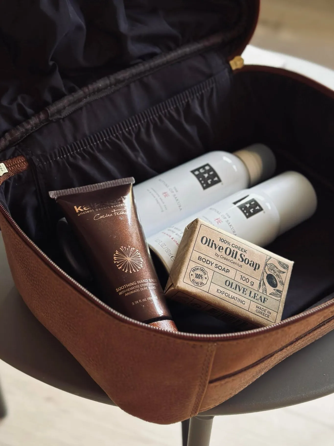VIAMAJA Toilettasker<Toilettaske Cognac square
