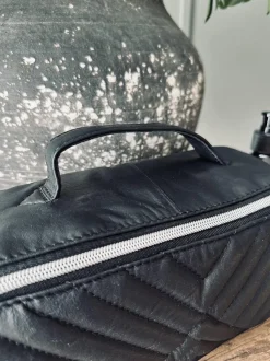 VIAMAJA Toilettasker<Toilettaske - Black leather