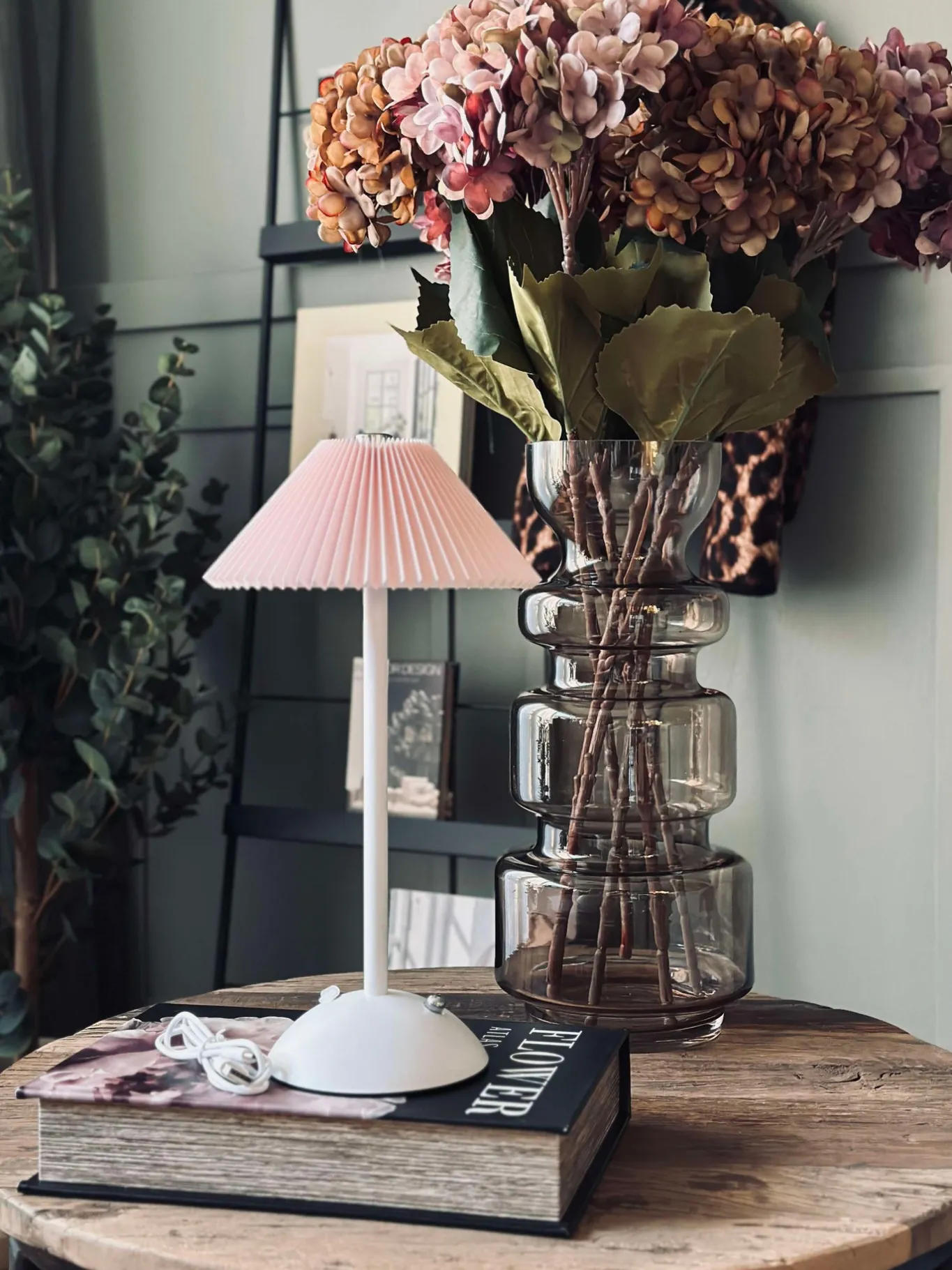 VIAMAJA Div. Kontor|Led Lamper<Touch Bordlampe Plissé - Rosa
