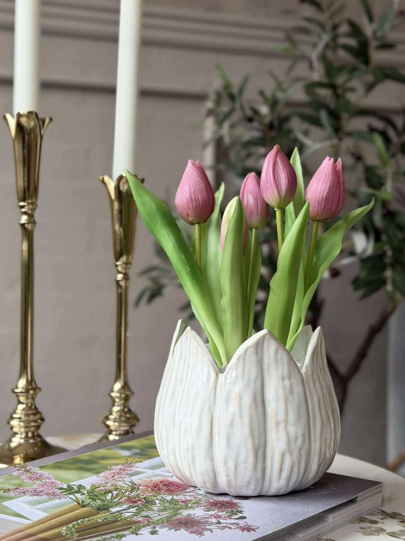 VIAMAJA Blomster|Interiør<Tulipan i potte - Mørk Rosa