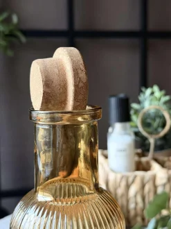 VIAMAJA Kander Og Karafler<Vandflaske med korkprop – Gylden 1 ltr.