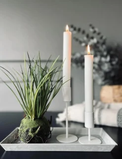 VIAMAJA Lysestager<Simple – White – Mellem