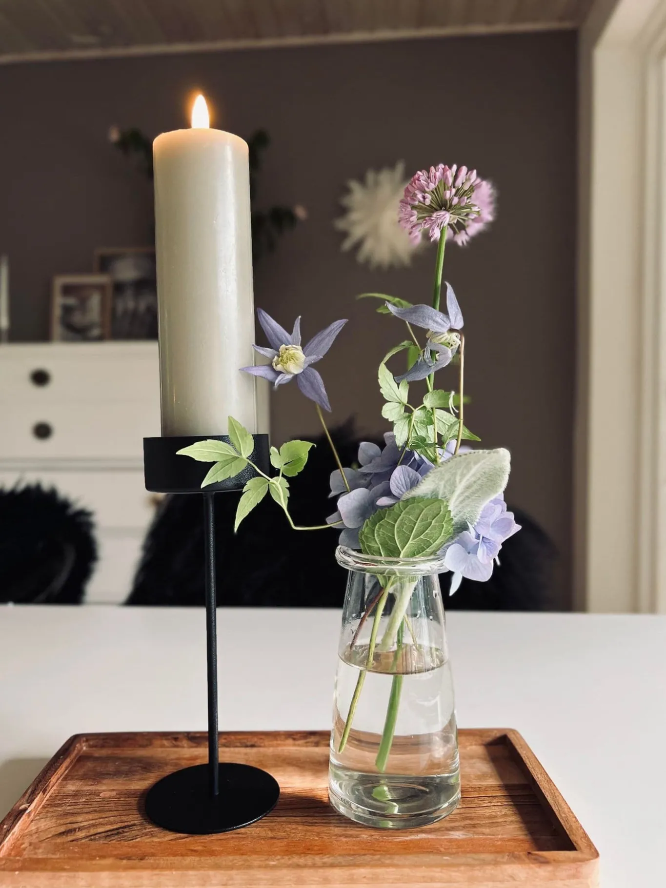VIAMAJA Lysestager<Simple Big Black – 19cm